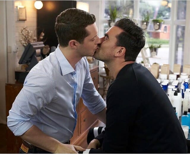 Schitt's Creek, David and Patrick kiss