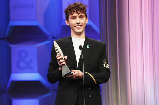 troye-sivan-glaad-awards-2017