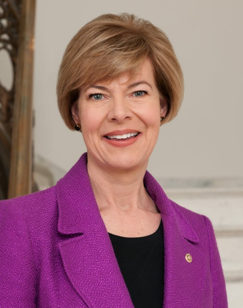 Tammy_Baldwin,_official_portrait,_113th_Congress