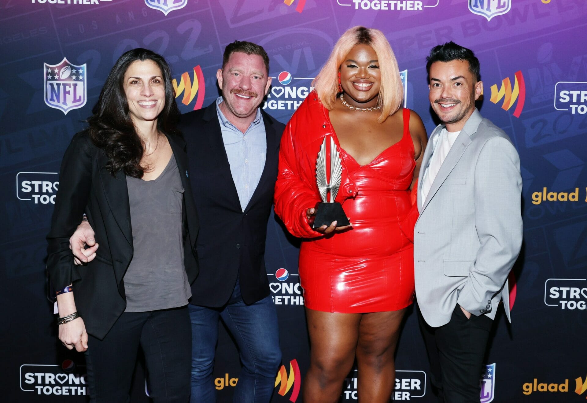 1369881719-c23 | GLAAD