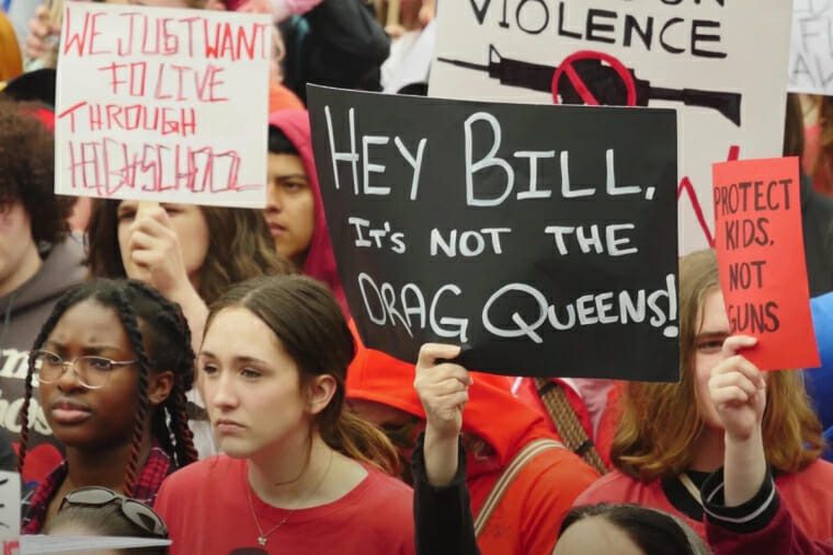 nashville-gun-control-protest | GLAAD Nashville gun control protesters
