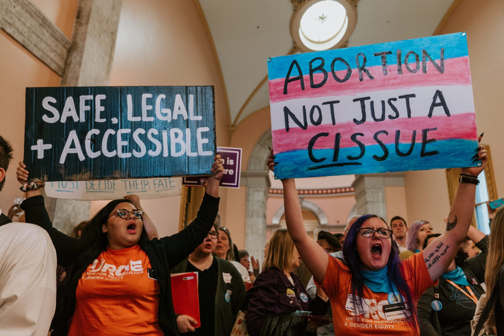 Ohio_Pro-choice_protestors | GLAAD