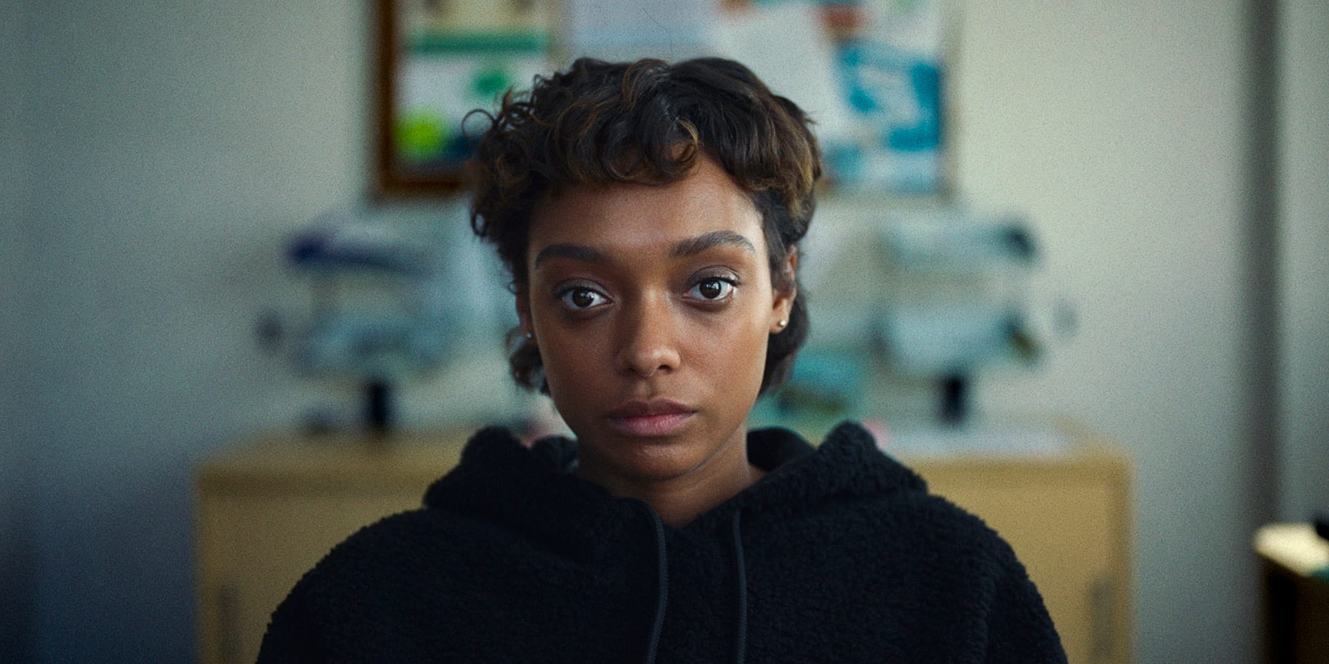 Representation-of-Multiracial-Characters-Sophie-Wilde-as-Mia-Everything-Now | GLAAD Representation of Multiracial Characters Sophie Wilde as Mia Everything Now