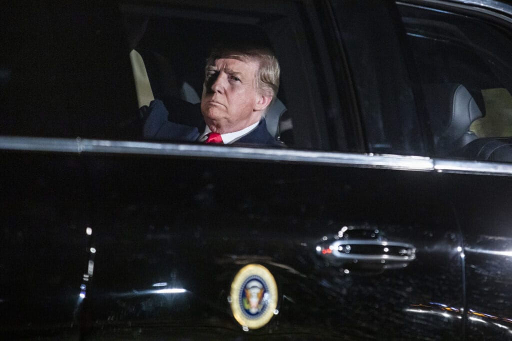WASHINGTON, DC - FEBRUARY 5: U.S. President Donald Trump sits in the presidential limo as he departs the White House for Capitol Hill, where he will deliver his second State of the Union speech, on February 5, 2019 in Washington, DC. President Trump's second State of the Union address was postponed one week due to the partial government shutdown.