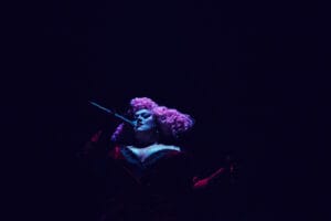 DISCOSHOW Eureka OHara a Pari Dukovic © Spiegelworld | GLAAD