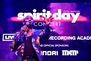 GLAADs 5th Annual Spiritday Concert - Inside | GLAAD
