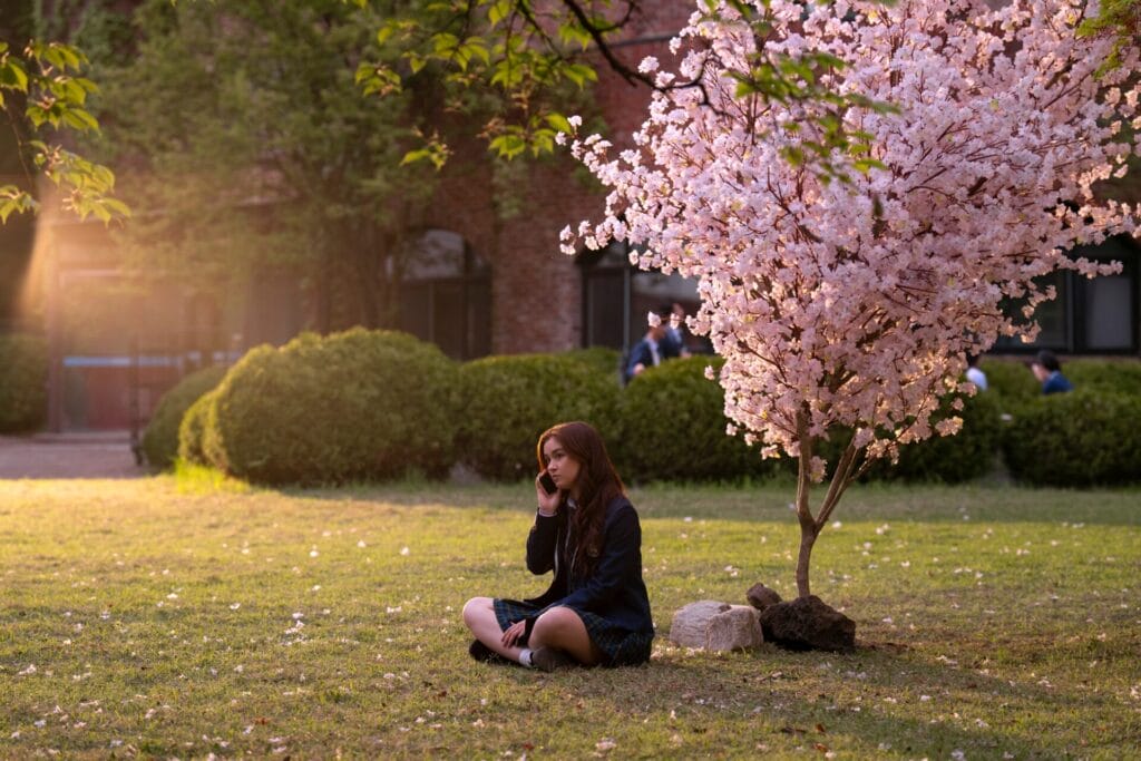 XO, Kitty. Anna Cathcart as Kitty Song Covey in episode 202 of XO, Kitty. Cr. Park Young-Sol/Netflix © 2024
