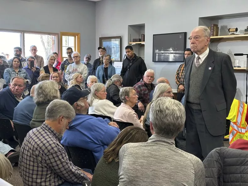 sen-chuck-grassley | GLAAD